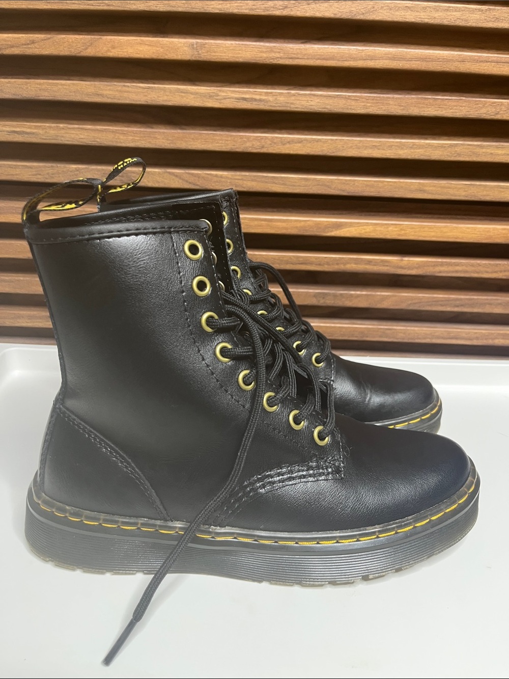 Dr. Martens Classic 1460 Black Leather Lace Up Boots Zavala Size W6 M5